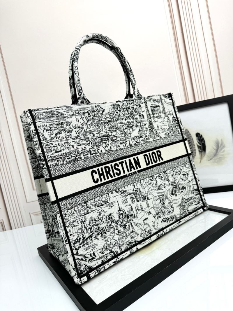 Christian Dior Shopping Bags